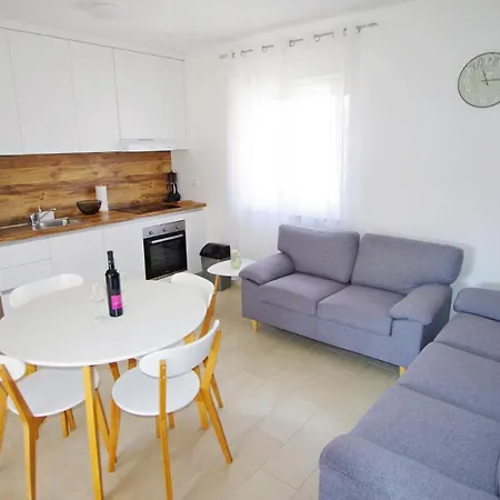 Ivan & Niko Apartman *