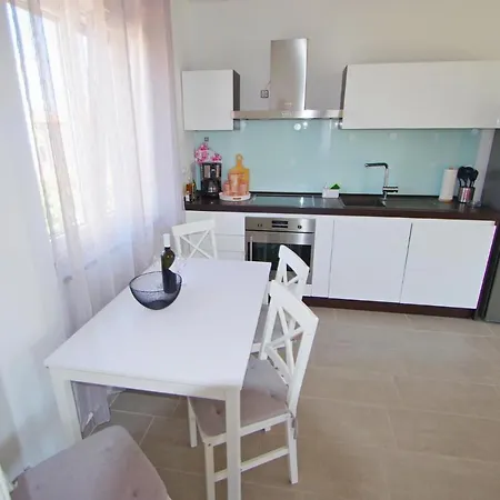 Ivan & Niko Apartment